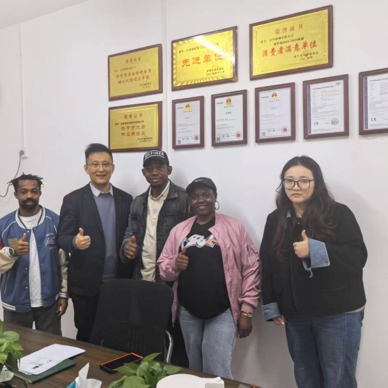 Line Boring Machine And Welding Machine