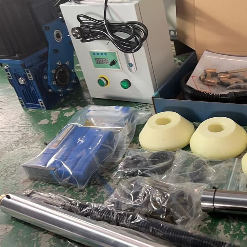 Machine à souder les alésages portable