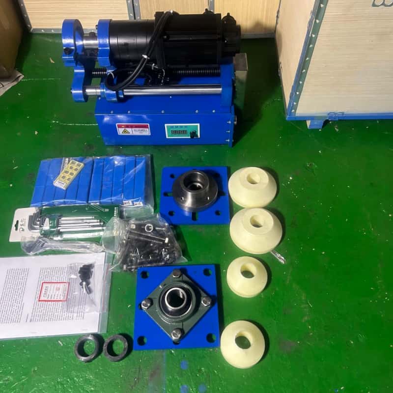 Станок для ремонта отверстий гидравлических цилиндров