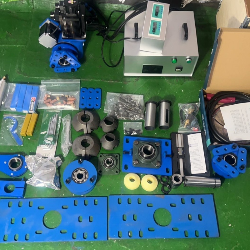 Boring and welding integrated machine