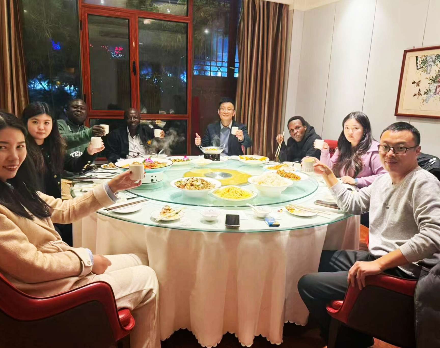 Machine à souder les trous circulaires internes Machine à souder les trous circulaires internes