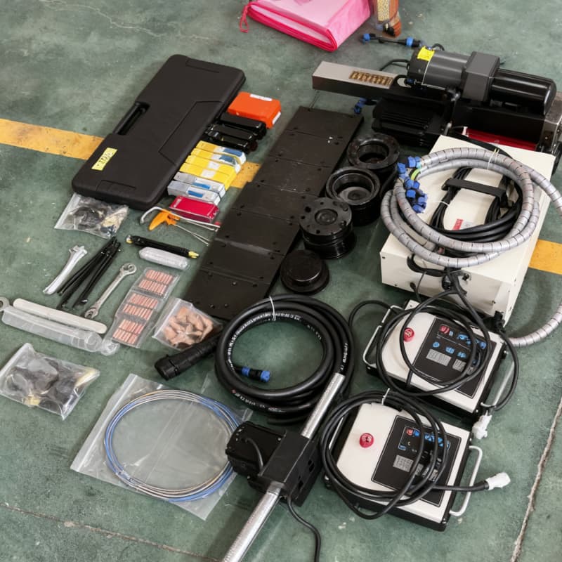 On-site shaft repair lathe